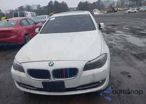 2011 BMW 528I z USA, uszkodzony, nr VIN WBAFR1C56BC740602